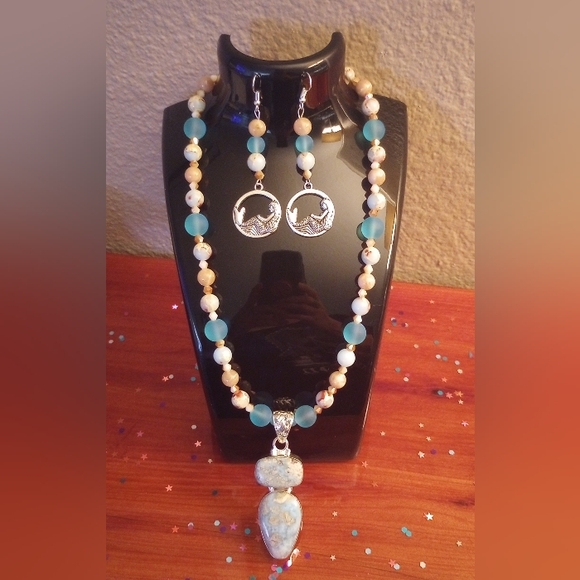 Aqua Terra Jasper Pendant Sunstone Frosted Sea Glass Beads Earrings Unique Set - Picture 7 of 8